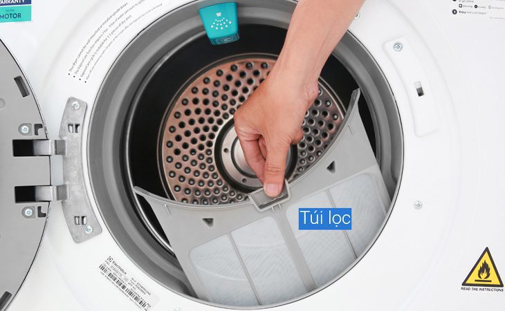 Vệ sinh bộ lọc máy sấy quần áo