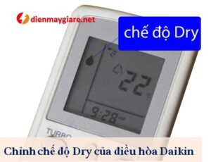 Chỉnh chế độ Dry (hút ẩm) của điều hòa Daikin ngày mưa nồm