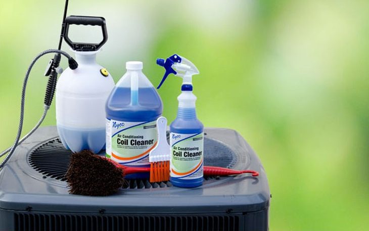 Chuẩn bị dụng cụ vệ sinh điều hòa Panasonic