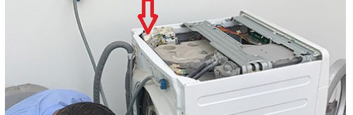 Bật bảng điều khiển trên cùng ra.