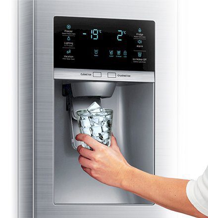 Tại sao bạn nên sử dụng tủ lạnh lấy đá bên ngoài?