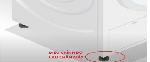 Điều chỉnh chân máy sấy Aqua bơm nhiệt cân bằng