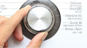 Lựa chọn chế độ sấy mong muốn máy sấy LG