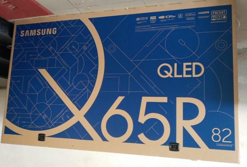 Tivi samsung Qled 82 inch