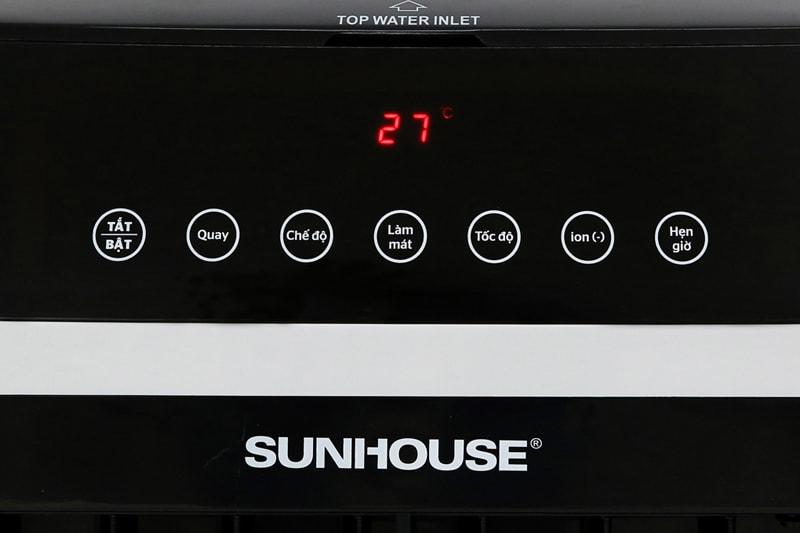 Bảng điều khiển cảm ứng có đèn hiển thị trên quạt điều hòa Sunhouse SHD7727 dễ hiểu và dễ sử dụng