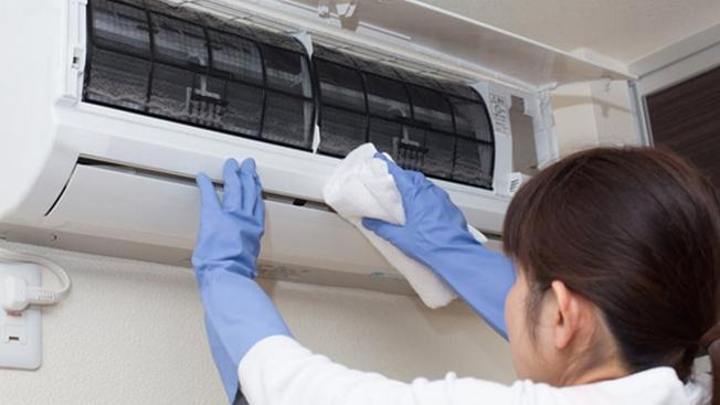 Cách bảo quản điều hoà lâu ngày không sử dụng - vệ sinh dàn lạnh