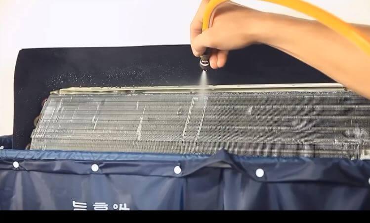 Máy bơm áp lực nước