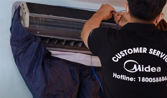 võng hứng nước bẩn - vệ sinh điều hoà Midea