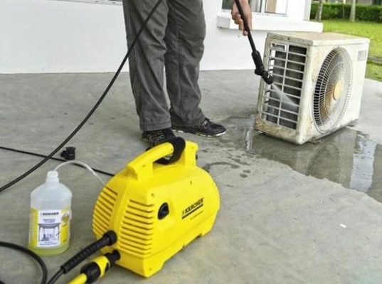 bơm tăng áp xịt rửa - vệ sinh điều hoà Midea